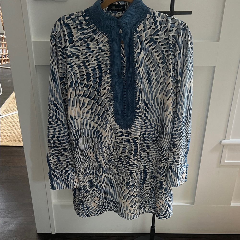 Baroudi Blue and White Textured Tunic